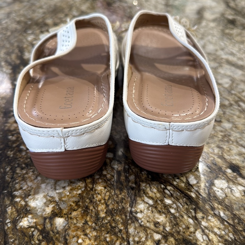 Cream Wedge Slip-on Ecetana Sandals. Size 38 - Picture 3 of 7